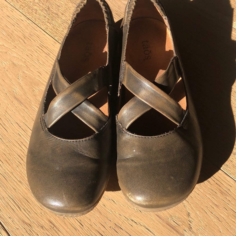 Flats by Taos